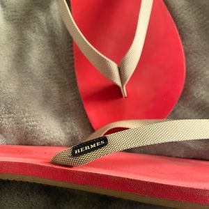 Hermes sandle in red & tan